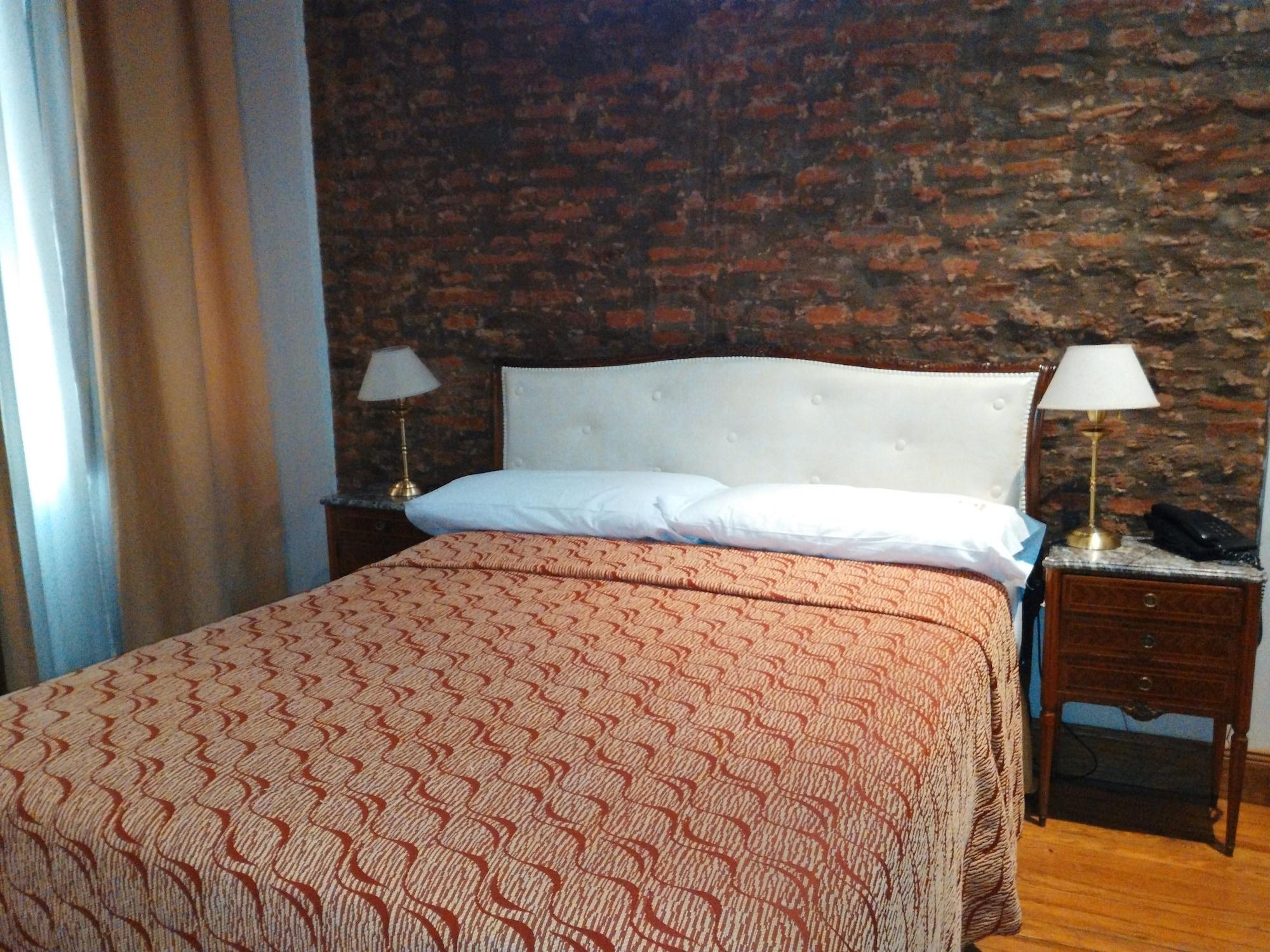 Hotel A&B Internacional Buenos Aires Exteriör bild