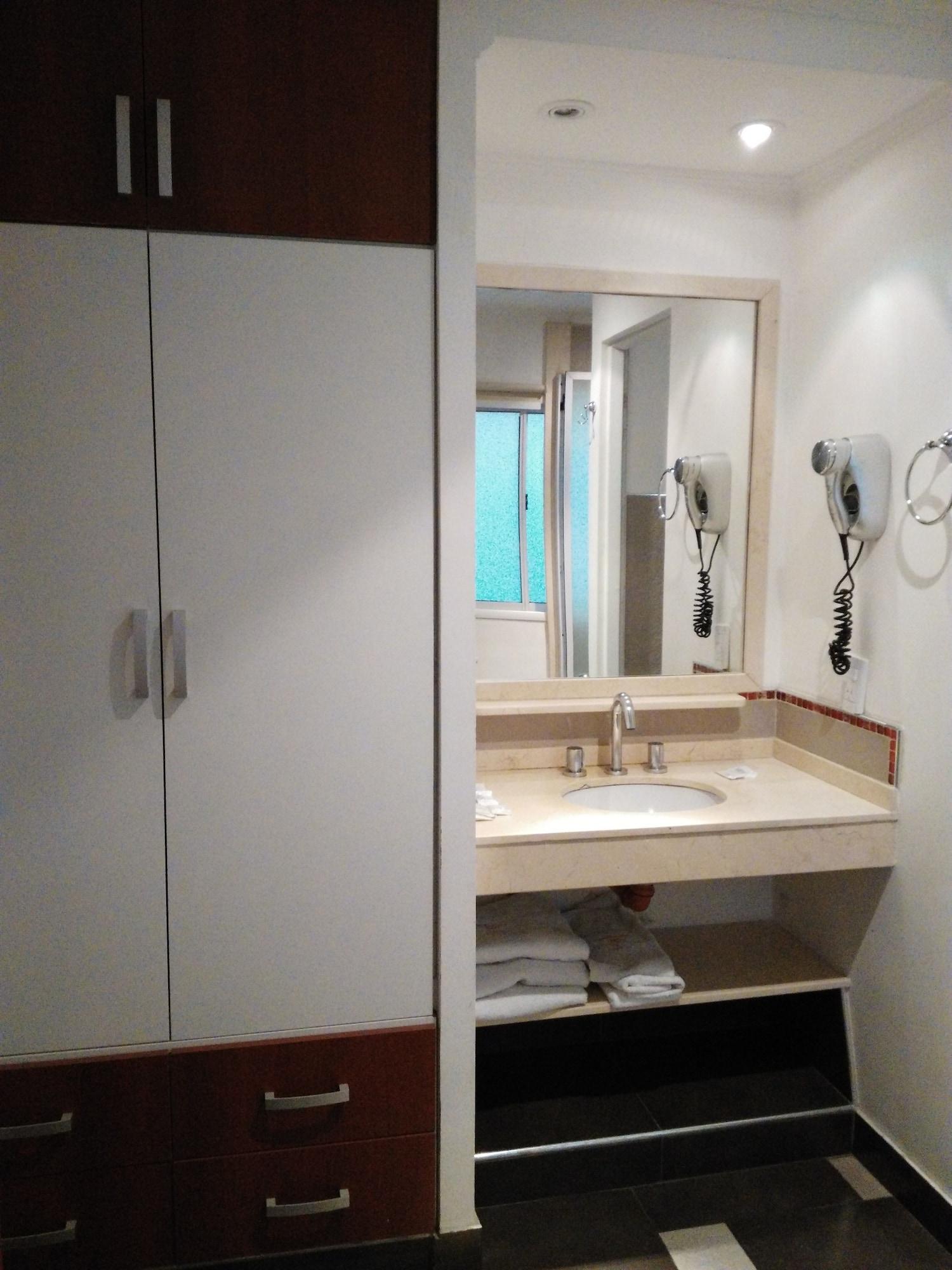 Hotel A&B Internacional Buenos Aires Exteriör bild